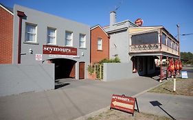 Seymours On Lydiard